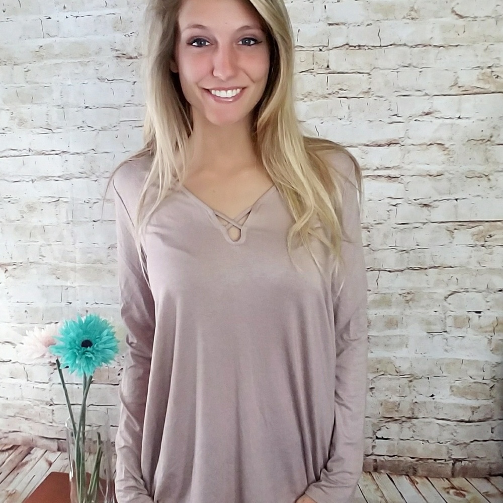 Long Sleeve top with keyhole neckline